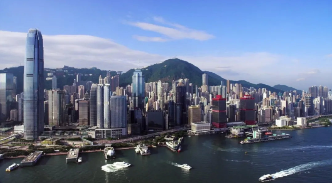 香港定居后，內(nèi)地戶口和身份證該如何處理呢？