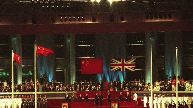 香港回歸前很多人移民嗎？為什么呢？