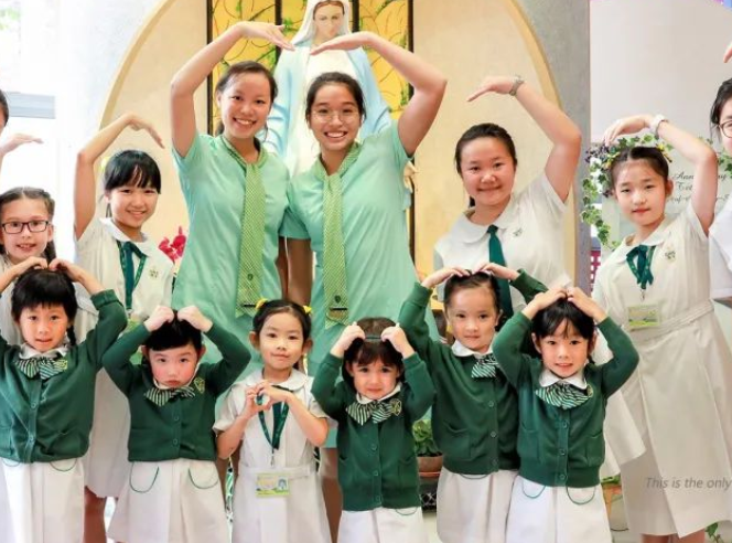 德望學校在香港怎么樣（Band1A傳統(tǒng)直資女名校）
