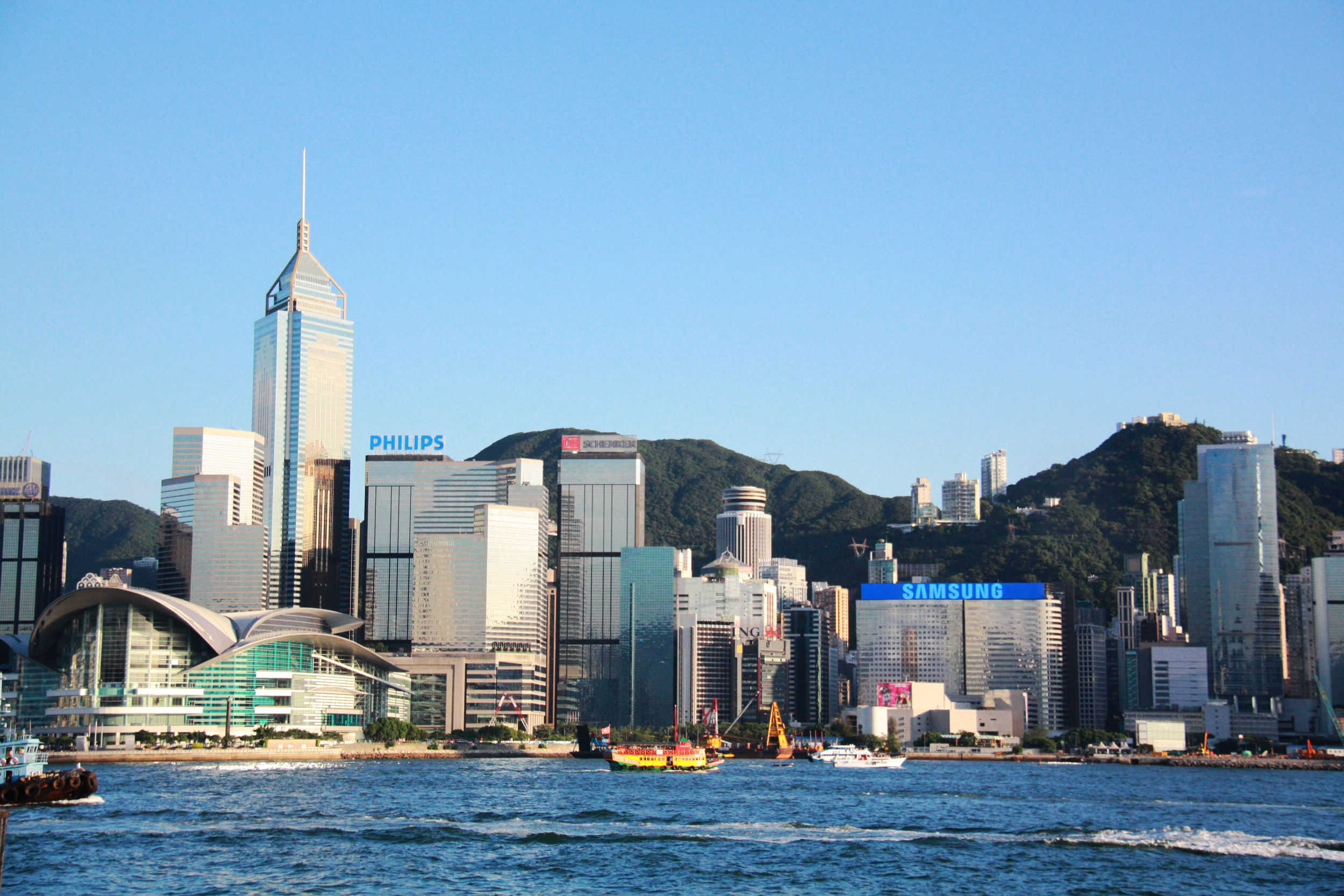 ?香港7年轉永居，需要常駐香港嗎？